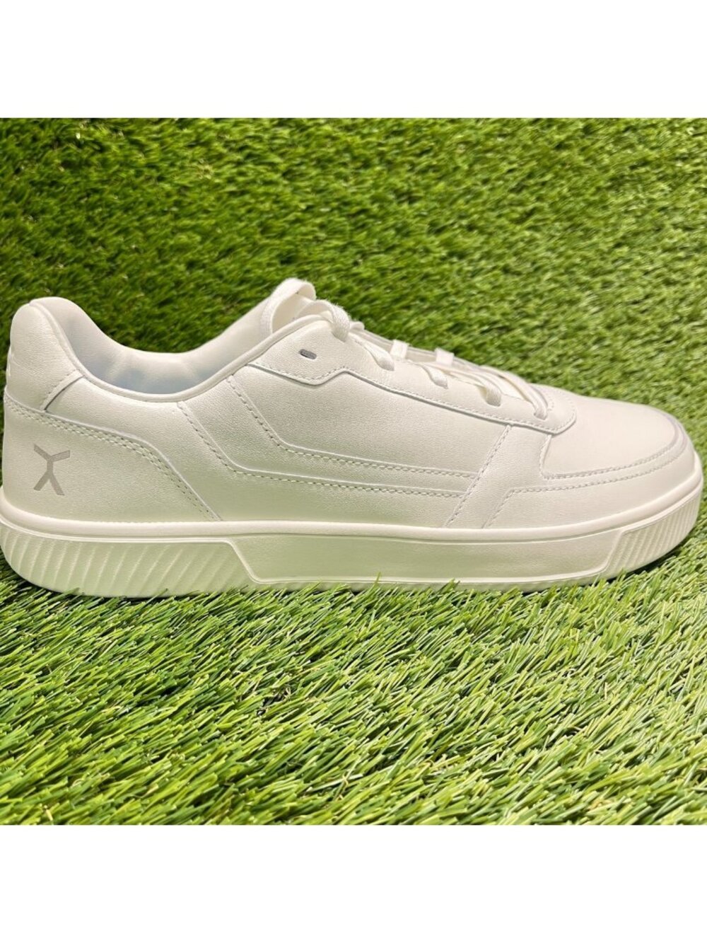 Flux Footwear Adapt Leather Trainer White Mens Size 12 Athletic Shoes Sneakers